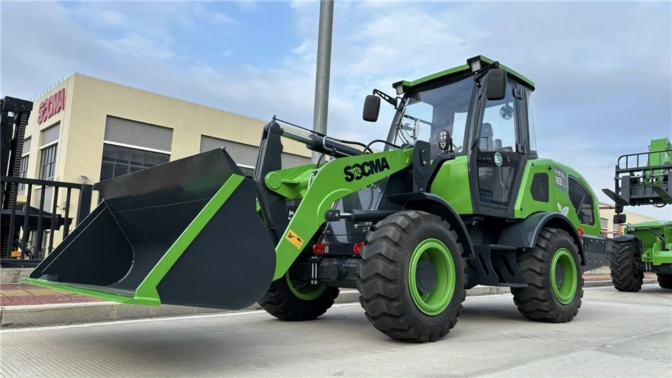 1.8 Ton Electric Mini Loader 4x4 Wheel Drive